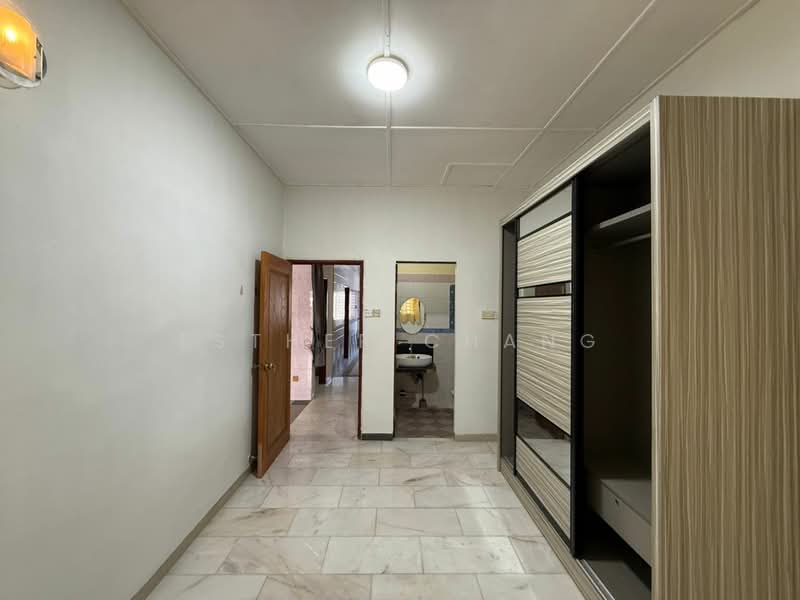 1-storey Terraced House for Sale in Johor Bahru (Johor) - Esther Chang - Interior - PropertyGuru.com.my