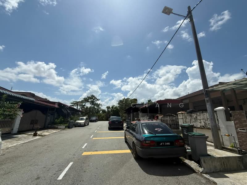 1-storey Terraced House for Sale in Johor Bahru (Johor) - Esther Chang - Exterior - PropertyGuru.com.my