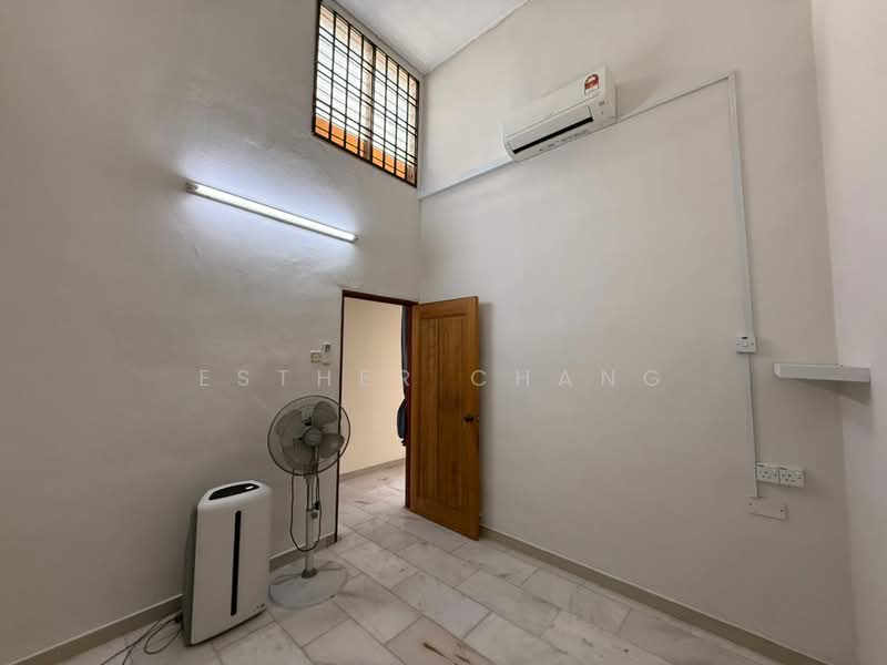 1-storey Terraced House for Sale in Johor Bahru (Johor) - Esther Chang - Interior - PropertyGuru.com.my