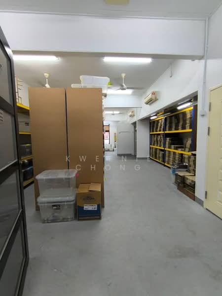 Putra Walk 2 Storey Shop Lot untuk Untuk Dijual - RM 950,000, Mac 2026 - PropertyGuru.com.my