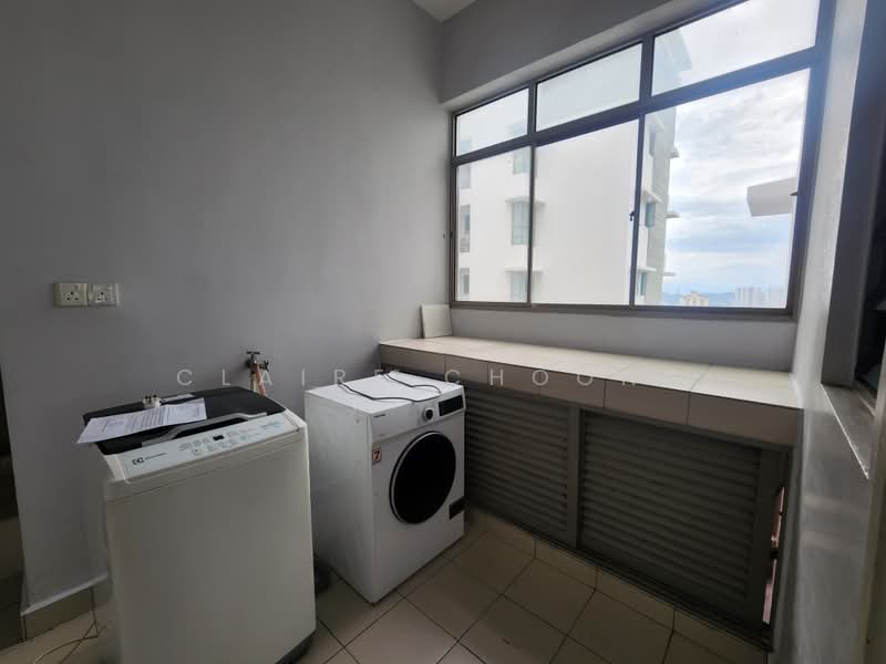 Condominium for Sale at KM1 East - Claire Choong - Balcony - PropertyGuru.com.my