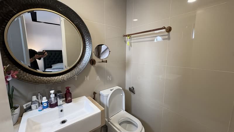 Service Residence for Sale at United Point (Residensi Berpadu) - Ethan Loke - Bathroom - PropertyGuru.com.my