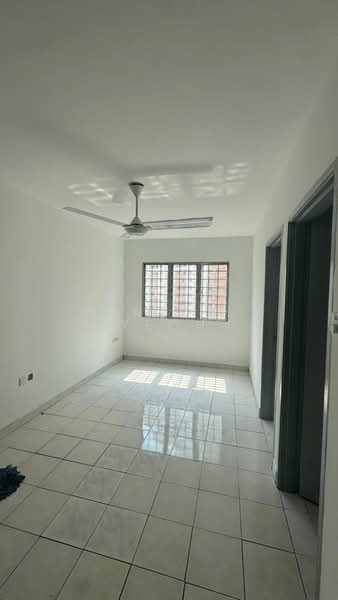 Flora Damansara Flat untuk Untuk Disewa - RM 700 /bulan, Mac 2026 - Interior - PropertyGuru.com.my