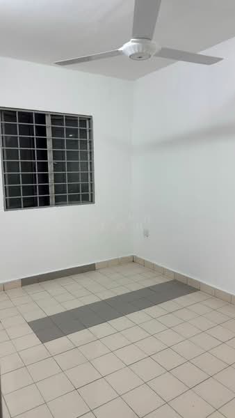 Flora Damansara Flat untuk Untuk Disewa - RM 700 /bulan, Mac 2026 - Interior - PropertyGuru.com.my