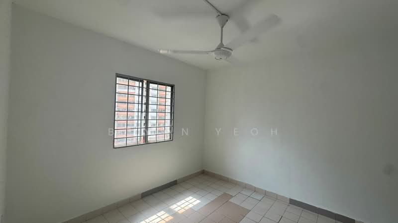 Flora Damansara Flat untuk Untuk Disewa - RM 700 /bulan, Mac 2026 - Interior - PropertyGuru.com.my