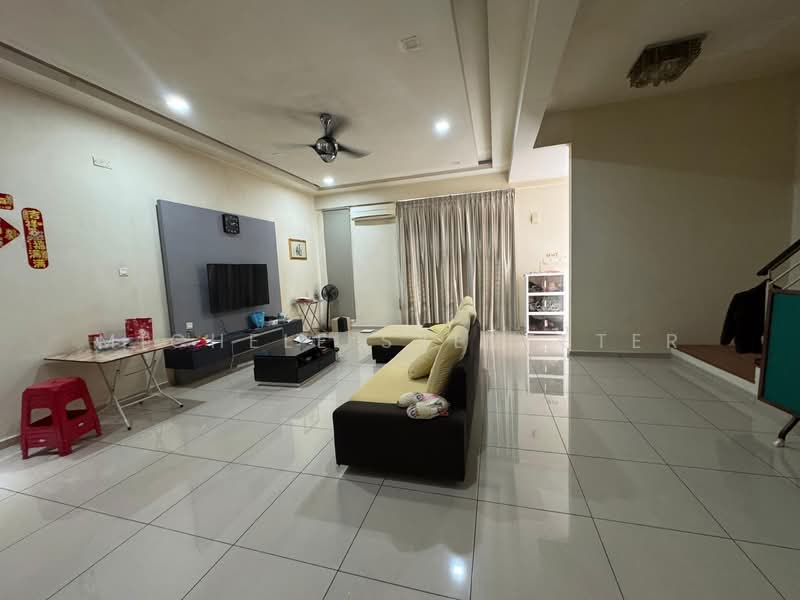 3-storey Terraced House for Sale in Bandar Seri Alam (Masai) - Michele Sylvester - Living Room - PropertyGuru.com.my