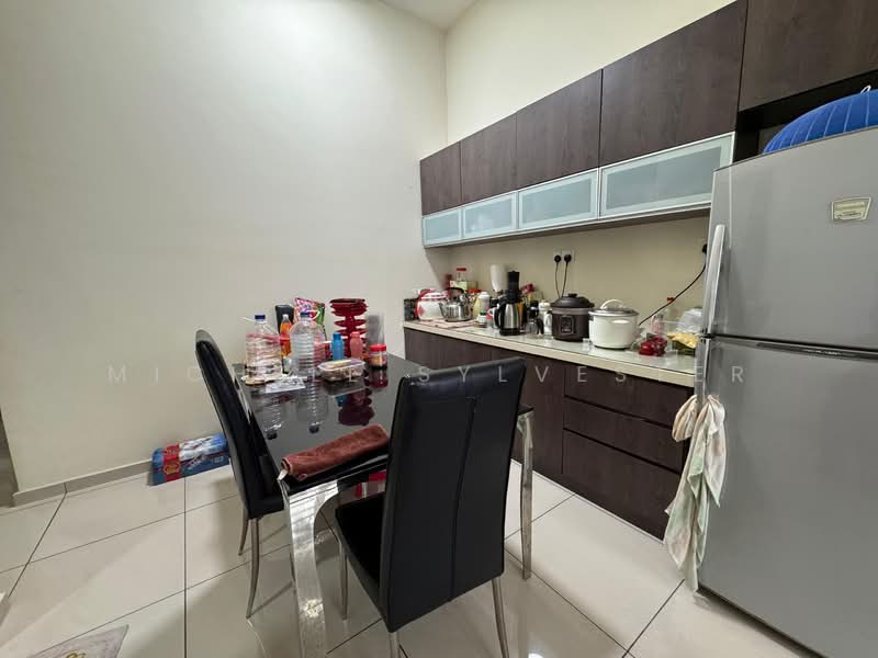3-storey Terraced House for Sale in Bandar Seri Alam (Masai) - Michele Sylvester - Kitchen - PropertyGuru.com.my