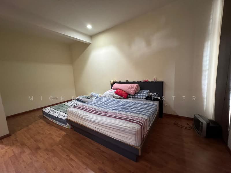 3-storey Terraced House for Sale in Bandar Seri Alam (Masai) - Michele Sylvester - Bedroom - PropertyGuru.com.my