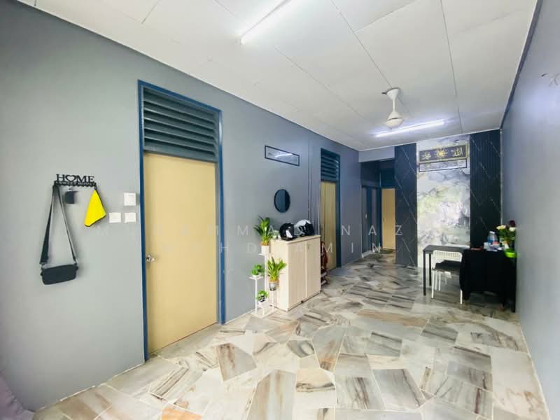 Terraced House for Sale in Batu 9 (Cheras) - Muhammad Nazli Mohd Amin - Corridor - PropertyGuru.com.my
