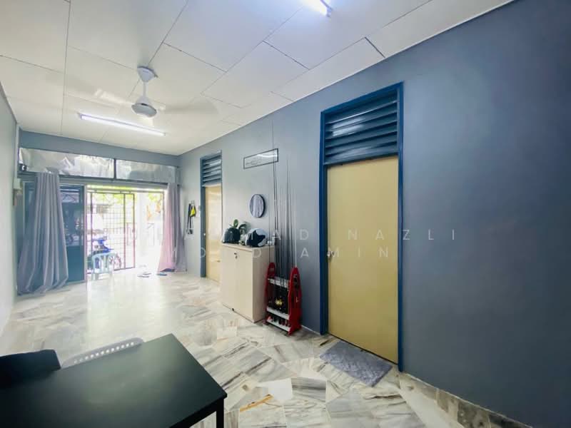 Terraced House for Sale in Batu 9 (Cheras) - Muhammad Nazli Mohd Amin - Living Room - PropertyGuru.com.my