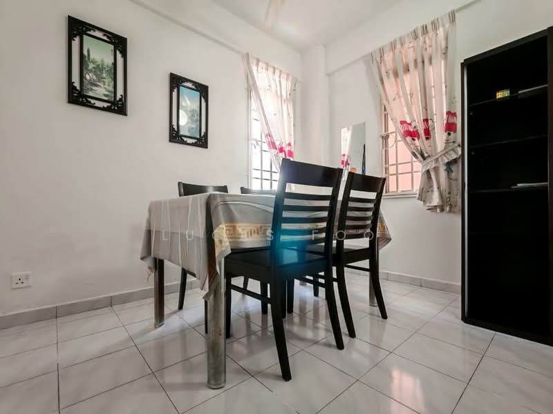 Kondominium untuk Disewa di Azuria Condominium - Lucas Foo - Dining Room - PropertyGuru.com.my