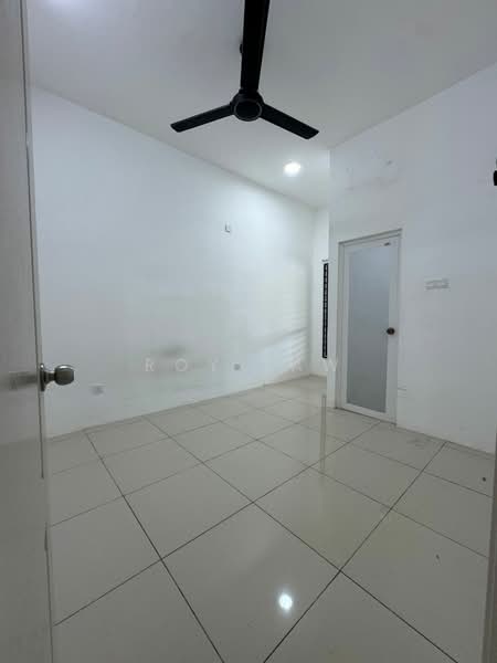 Bayu Indera Lukut untuk Untuk Disewa - RM 900 /bulan, Mac 2026 - Interior - PropertyGuru.com.my