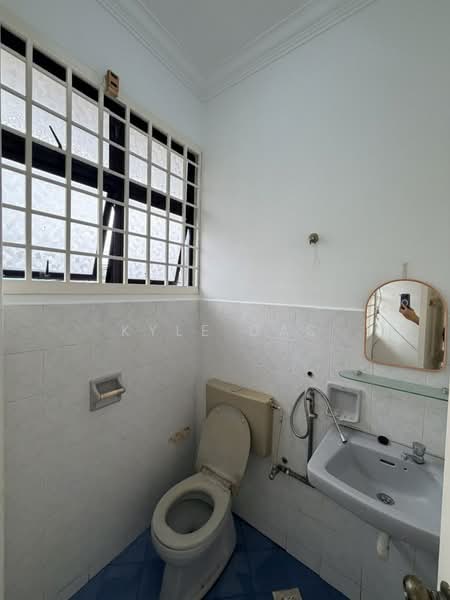 Taman Desa Cemerlang Jalan Saga untuk Untuk Dijual - RM 648,000, Mac 2026 - Bathroom - PropertyGuru.com.my