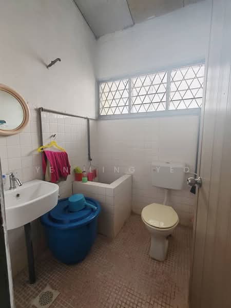 Taman Kolam Air untuk Untuk Dijual - RM 780,000, Mac 2026 - Bathroom - PropertyGuru.com.my