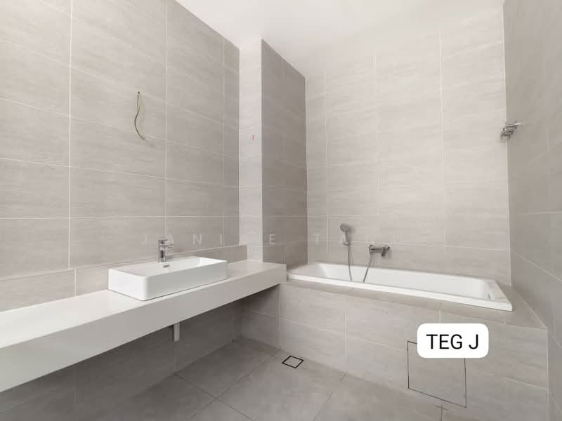 Bungalow for Sale in Alam Nusantara (Setia Alam) - Janice Tang - Bathroom - PropertyGuru.com.my