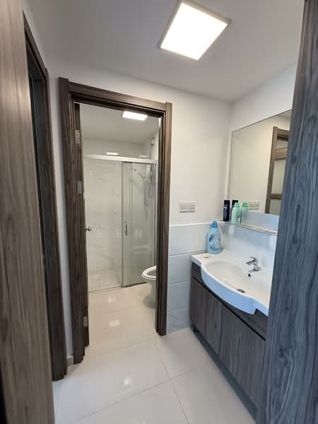 Starview Bay @ Forest City untuk Untuk Disewa - RM 1,200 /bulan, Apr 2026 - Bathroom - PropertyGuru.com.my