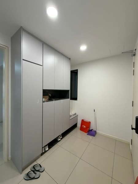 Service Residence for Rent at Duta Park Residences - Jett Goh - Entrance - PropertyGuru.com.my