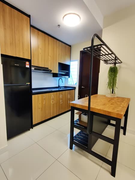 Condominium for Rent at Inspirasi - Jarrod Joshua - Kitchen - PropertyGuru.com.my