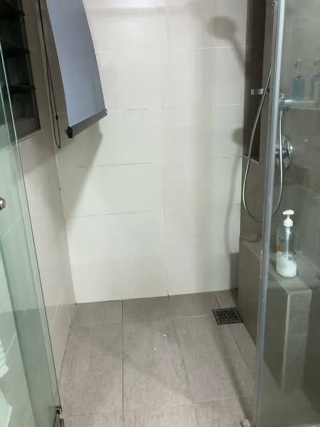 Iskandar Residences untuk Untuk Disewa - RM 2,500 /bulan, Mac 2026 - Bathroom - PropertyGuru.com.my