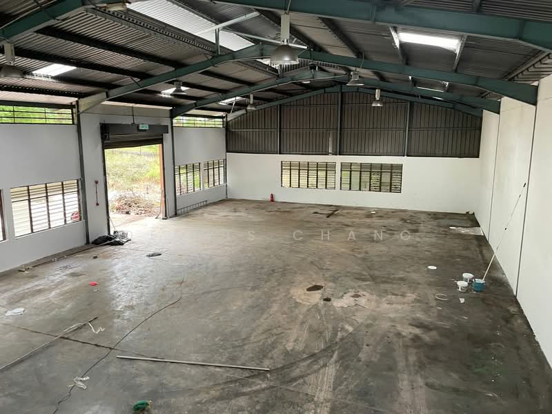 18k sqft CORNER LOT 🔥 SEMENYIH, Bandar Teknologi Kajang, Semtec, Lekas 1.5 Storey Semi D Factory untuk Untuk Disewa - RM 20,000 /bulan, Mac 2026 - Interior - PropertyGuru.com.my
