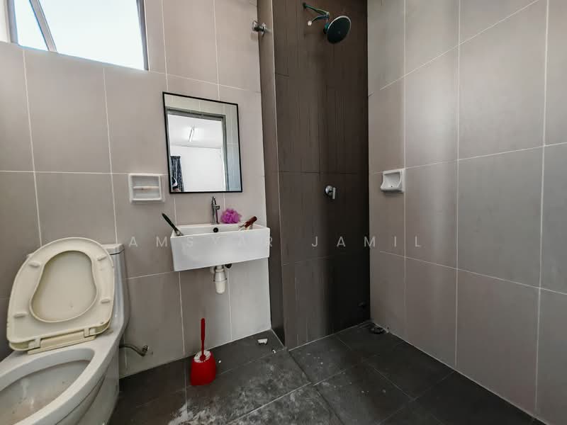 Emerald @ TTDI Alam Impian untuk Untuk Disewa - RM 2,200 /bulan, Mac 2026 - Bathroom - PropertyGuru.com.my