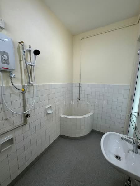 Bungalow for Rent in Minden Heights (Gelugor) - KELVIN KEE - Bathroom - PropertyGuru.com.my