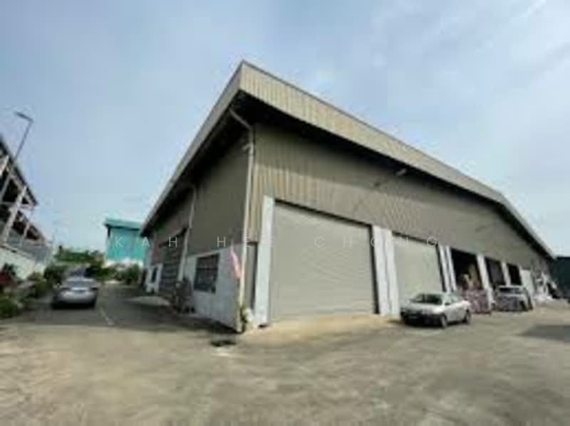 Semi-D Factory for Sale in Semenyih (Selangor) - Kah Hee Chong - Exterior - PropertyGuru.com.my