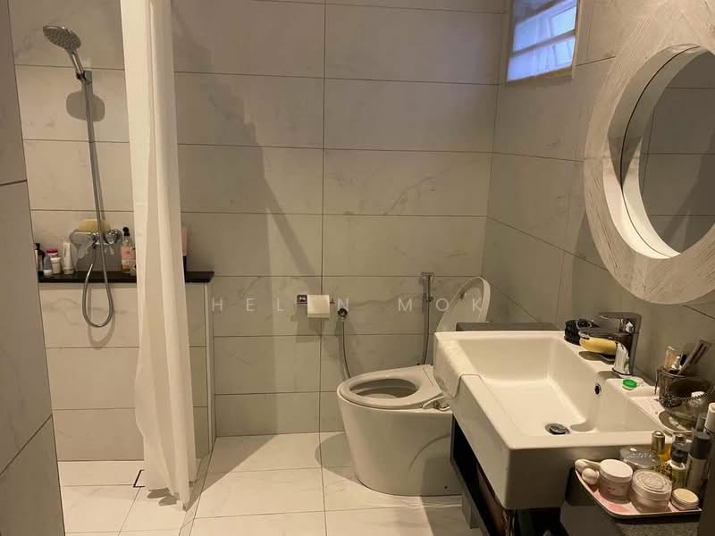 Taman Melodies JB Town untuk Untuk Dijual - RM 888,000, Mac 2026 - Bathroom - PropertyGuru.com.my