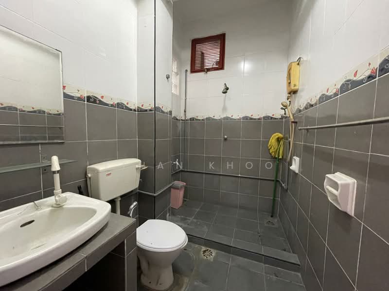 Bandar Sri Damansara untuk Untuk Dijual - RM 1,200,000, Mac 2026 - Bathroom - PropertyGuru.com.my