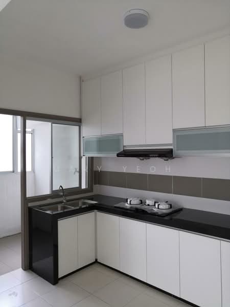 Condominium for Sale at Villa Crystal - Mary Yeoh - Kitchen - PropertyGuru.com.my