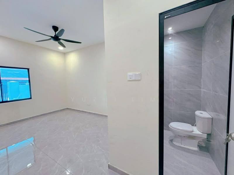 1-storey Terraced House for Sale in Taman Dato Syed Mohamad Idrus (Gelang Patah) - Yuzhi Lim - PropertyGuru.com.my