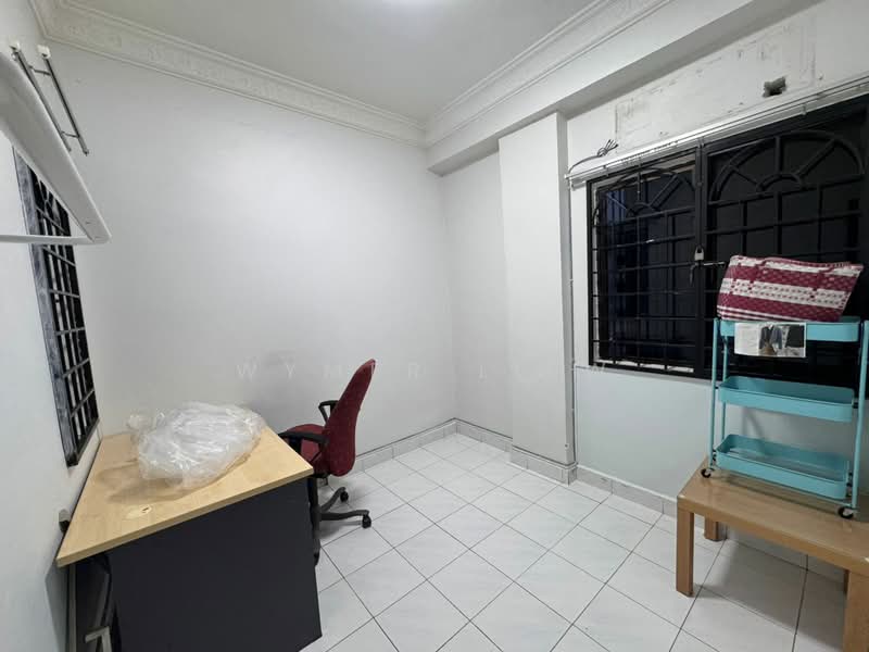 Apartment for Sale at Taman Lembah Maju 600 Apartment - Wymer Liew - Study - PropertyGuru.com.my