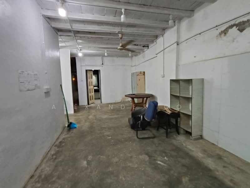 Pekan Cina Shop For Rent untuk Untuk Disewa - RM 2,300 /bulan, Apr 2026 - Interior - PropertyGuru.com.my