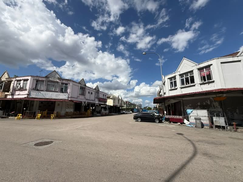 Shop for Sale in Gelang Patah (Johor) - Max Loh - Exterior - PropertyGuru.com.my