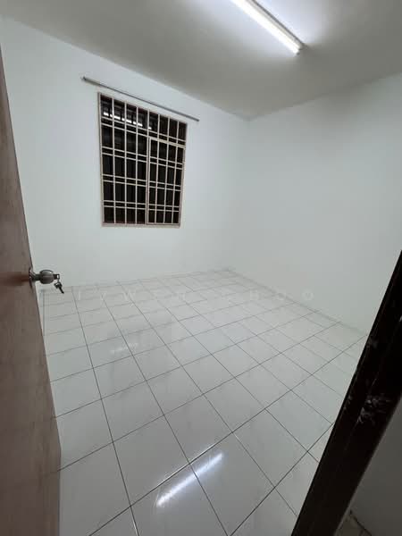 Apartment for Rent at Rose Villa Apartment - Ivwen Choo - PropertyGuru.com.my