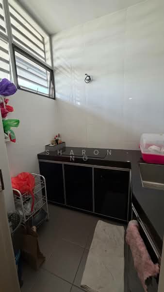 SuriaMas Suites untuk Untuk Dijual - RM 650,000, Mac 2026 - Kitchen - PropertyGuru.com.my