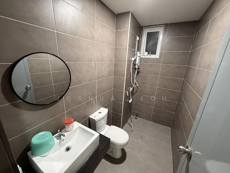 Orange Regency untuk Untuk Disewa - RM 1,700 /bulan, Mac 2026 - Bathroom - PropertyGuru.com.my