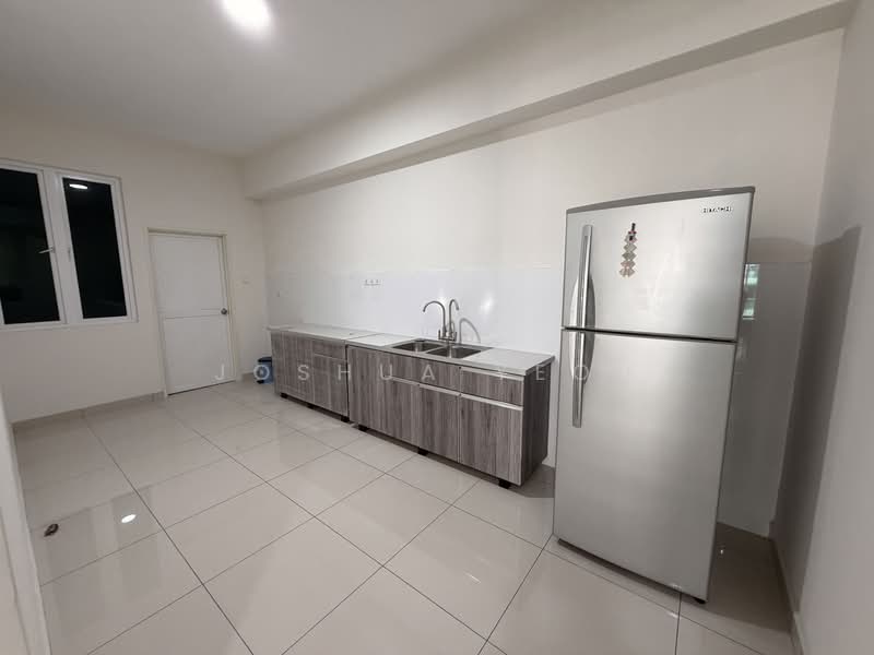 Orange Regency untuk Untuk Disewa - RM 1,700 /bulan, Mac 2026 - Kitchen - PropertyGuru.com.my