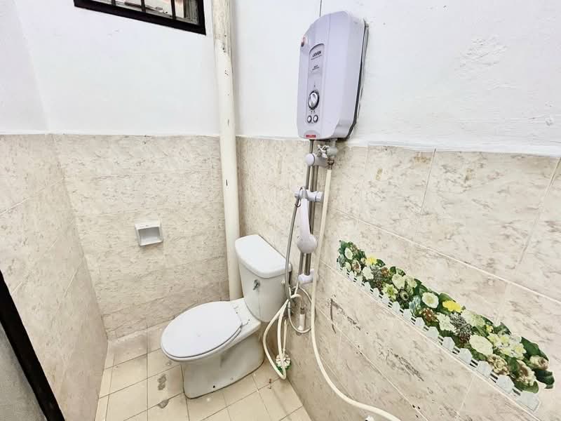 2-storey Terraced House for Sale in Taman Nusa Indah (Iskandar Puteri (Nusajaya)) - JY Tan - Bathroom - PropertyGuru.com.my