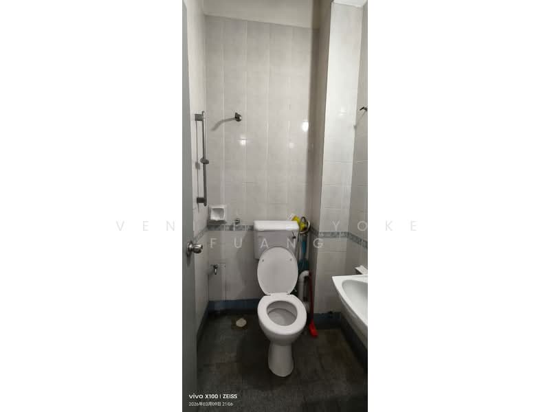 Impian 3 (2-Storey, 18x65) @ Setia Alam untuk Untuk Disewa - RM 1,800 /bulan, Mac 2026 - Bathroom - PropertyGuru.com.my