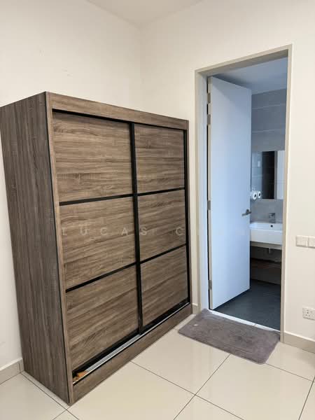 Servis Apartment untuk Disewa di Far East - Lucas Chan - Bathroom - PropertyGuru.com.my