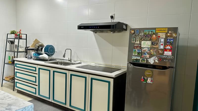 Service Residence for Rent at Reizz Residence - Mavis Sim - Kitchen - PropertyGuru.com.my