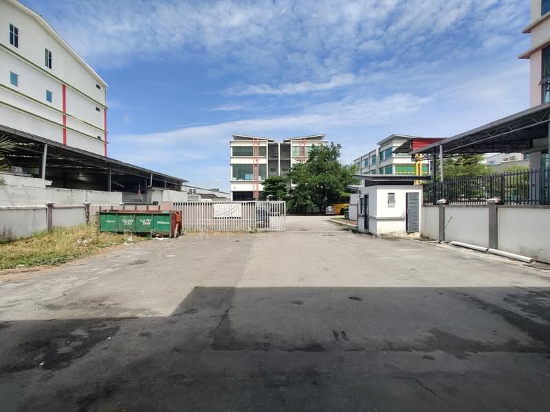 Kilang Berkembar untuk Dijual di Kawasan Perindustrian Kajang Jaya (Semenyih) - Dennis Chang - Exterior - PropertyGuru.com.my