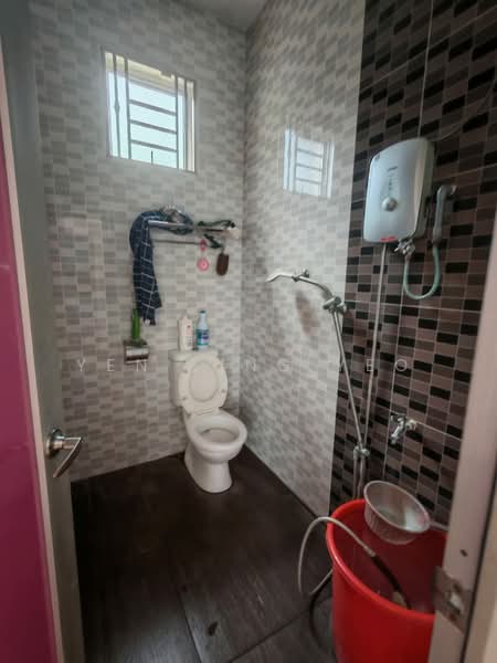 Semi-Detached House for Sale in Taman Nusa Bestari (Iskandar Puteri (Nusajaya)) - Yen Ling Yeo - Bathroom - PropertyGuru.com.my