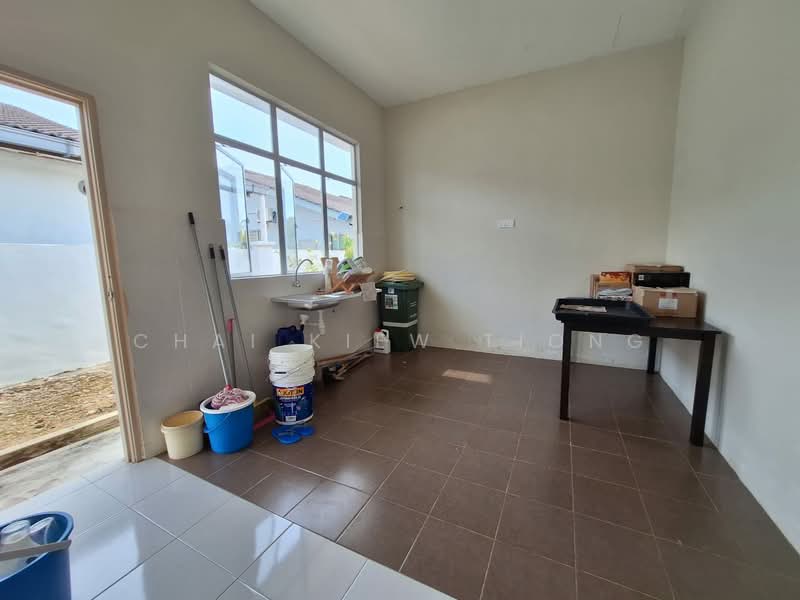 Semi-Detached House for Sale in Perkampungan Sungai Soi Baru (Kuantan) - Chai Kiew Tiong - Interior - PropertyGuru.com.my