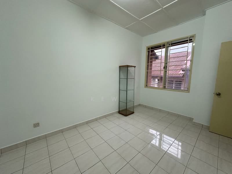 Terraced House for Sale in Bandar Sungai Long (Selangor) - Kew . - Interior - PropertyGuru.com.my