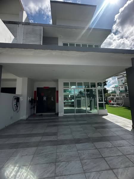 Cluster House for Sale in Mutiara Rini (Skudai) - Shirley Pang - Exterior - PropertyGuru.com.my