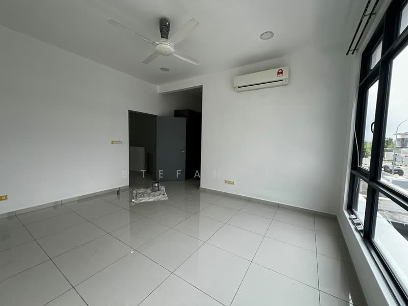2-storey Terraced House for Rent in Iskandar Puteri (Nusajaya) (Johor) - Stefan Yu - Living Room - PropertyGuru.com.my