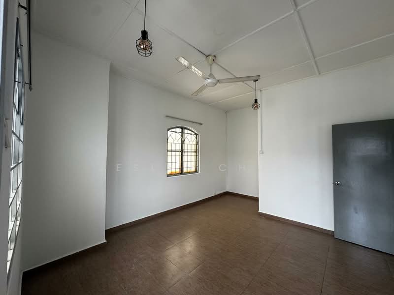 2-storey Terraced House for Sale in Usj 12 (Subang Jaya) - Jeslyn Chua - Interior - PropertyGuru.com.my