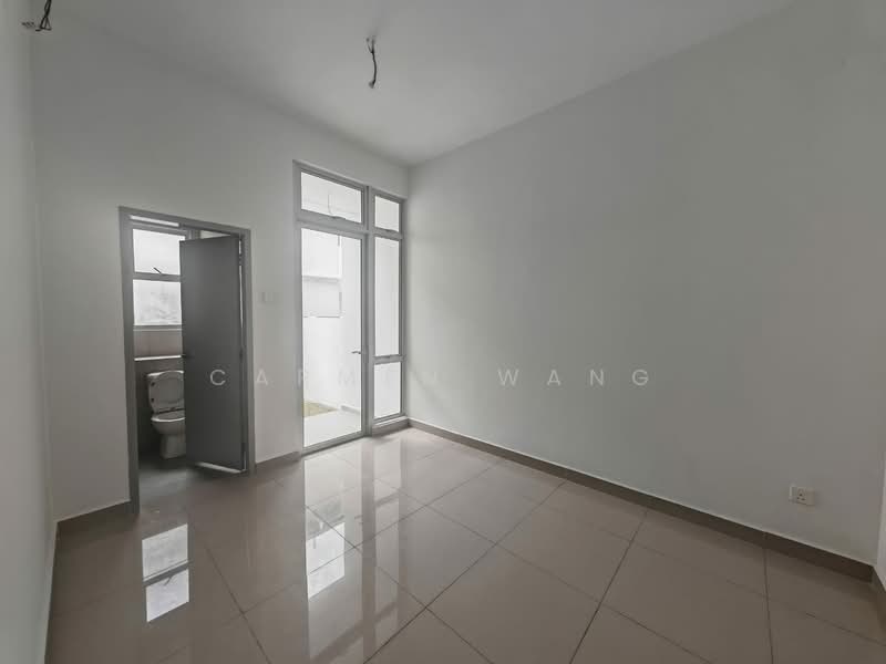 2-storey Terraced House for Sale in Amverton Hills (Sungai Buloh) - Carmen Wang - Interior - PropertyGuru.com.my